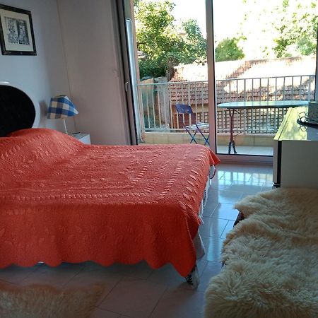 Appartement Au Calme Menton Buitenkant foto